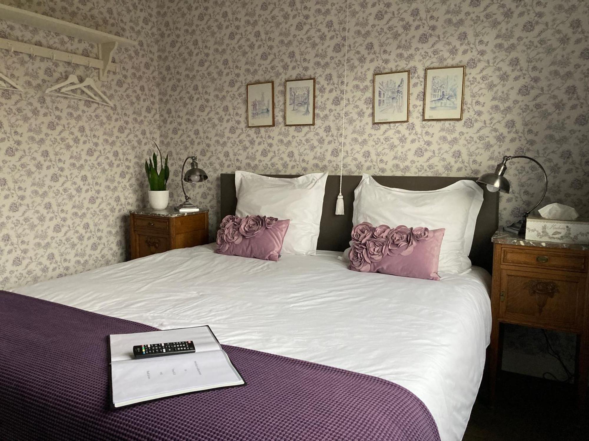 Tree & B Bed & Breakfast Bruges Exterior photo